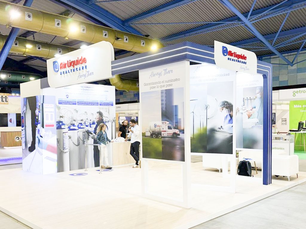 We built and designed the Air Liquide Healthcare booth.